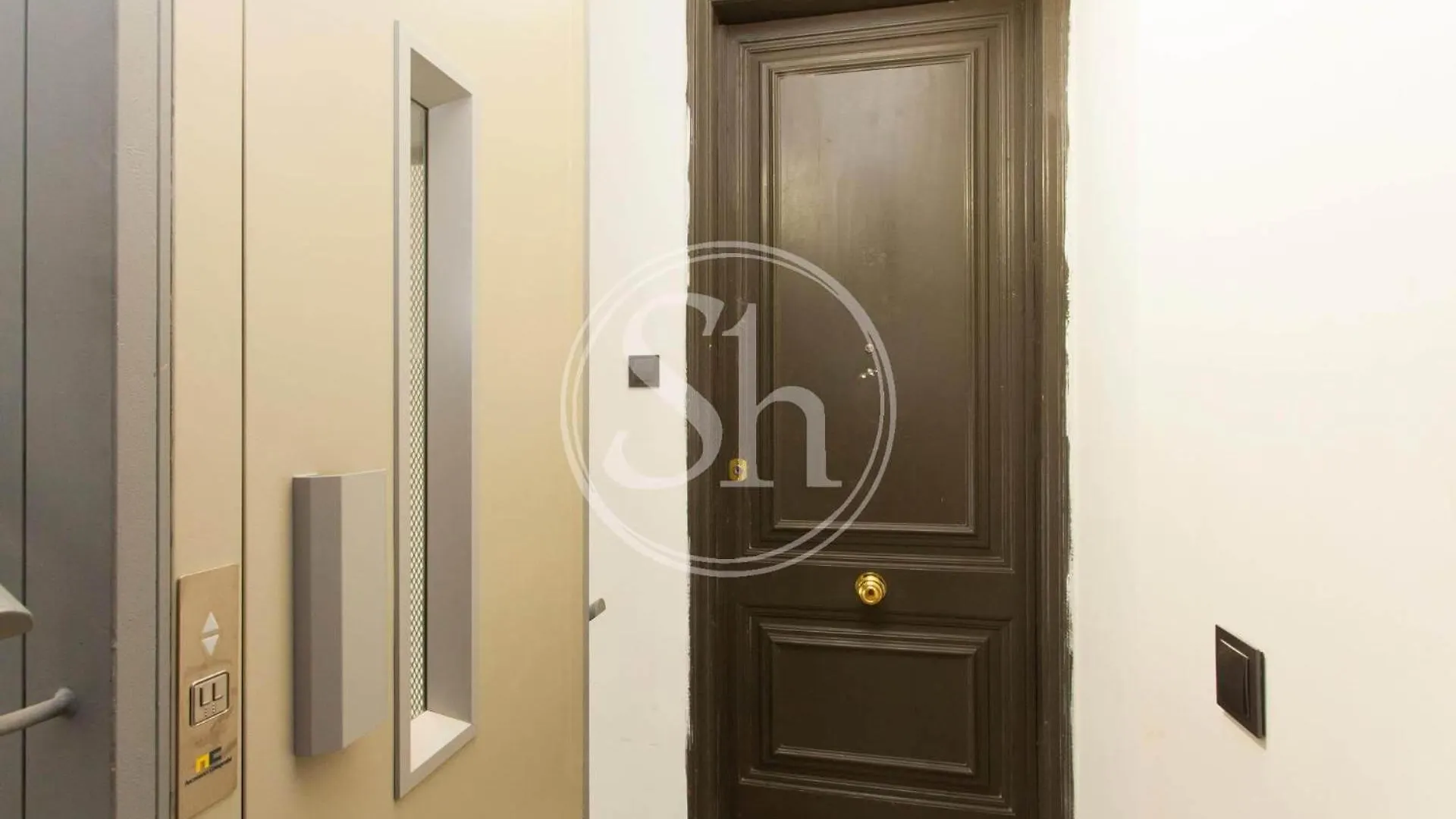 Centrico Y Moderno Apartamento III Apartment Barcelona